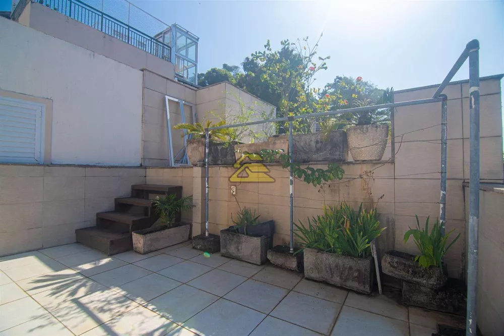 Cobertura, 3 quartos, 237 m² - Foto 22