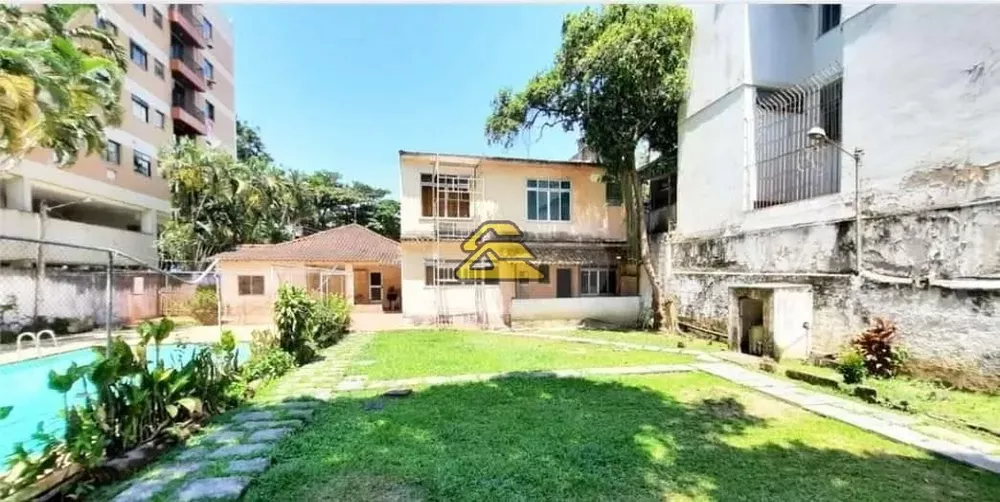 Casa, 6 quartos, 505 m² - Foto 1