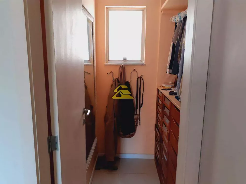 Apartamento, 4 quartos, 240 m² - Foto 12