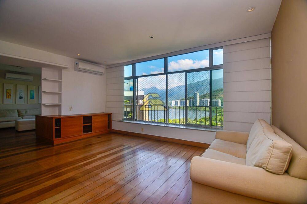 Apartamento, 3 quartos, 155 m² - Foto 1