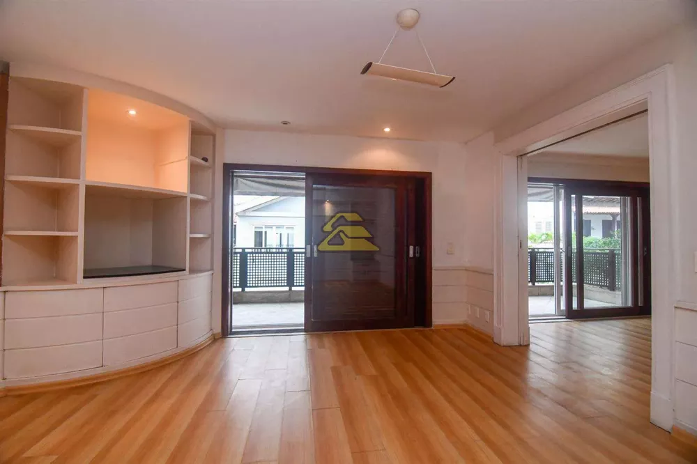 Casa, 6 quartos, 1397 m² - Foto 30