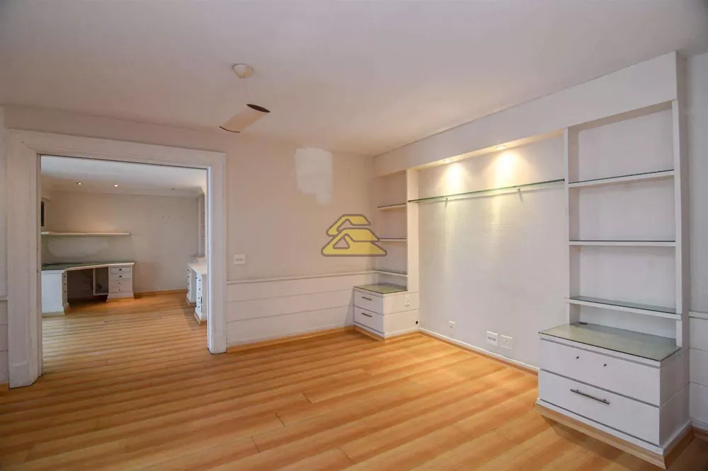 Casa, 6 quartos, 1397 m² - Foto 31
