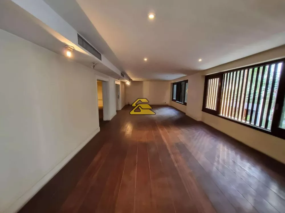 Casa, 6 quartos, 1397 m² - Foto 23