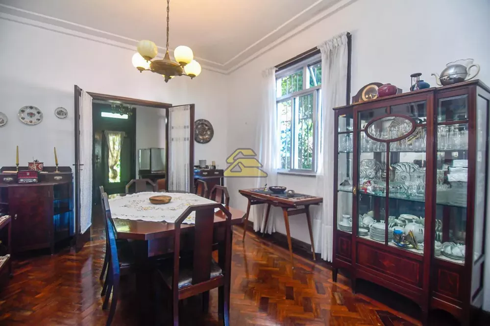Casa, 4 quartos, 331 m² - Foto 13