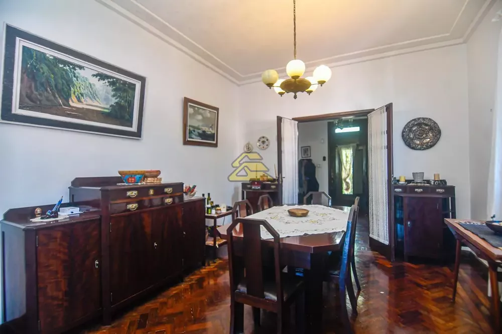 Casa, 4 quartos, 331 m² - Foto 2