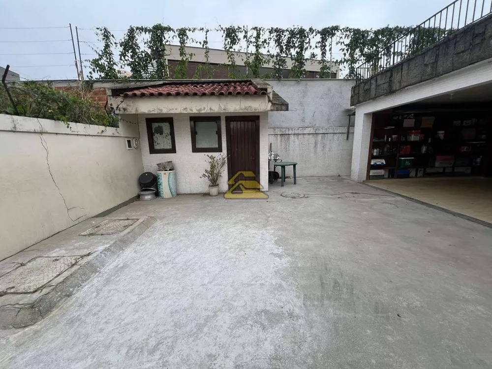 Casa, 5 quartos, 931 m² - Foto 4