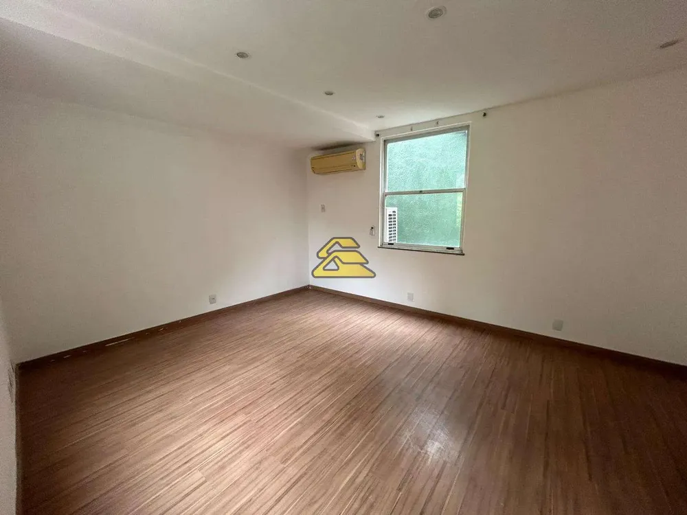 Casa, 3 quartos, 292 m² - Foto 13
