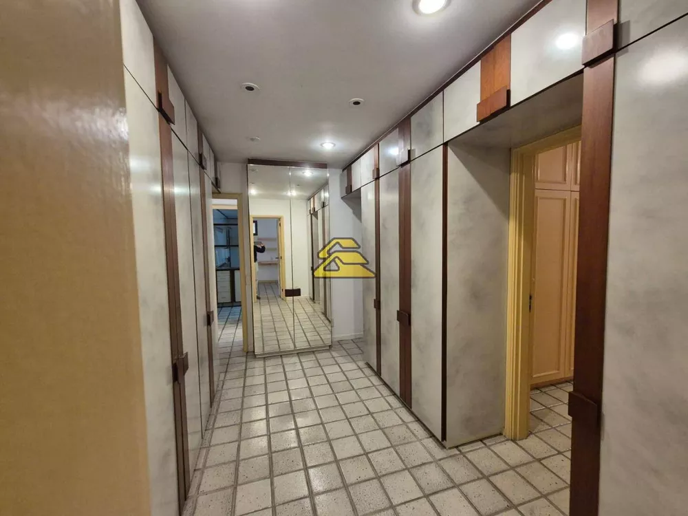 Apartamento, 4 quartos, 221 m² - Foto 12