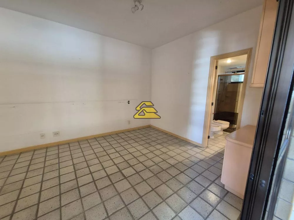 Apartamento, 4 quartos, 221 m² - Foto 4