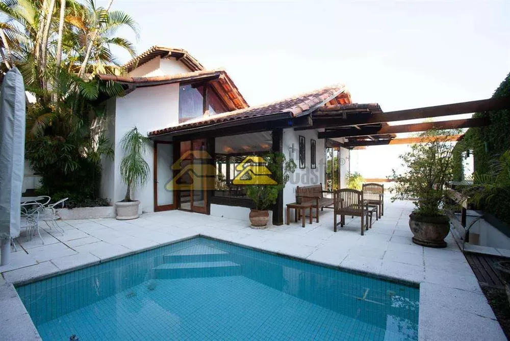 Casa, 4 quartos, 700 m² - Foto 1