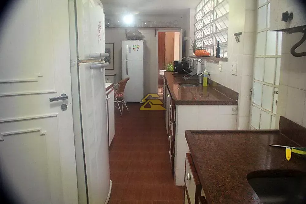 Casa, 7 quartos, 280 m² - Foto 2