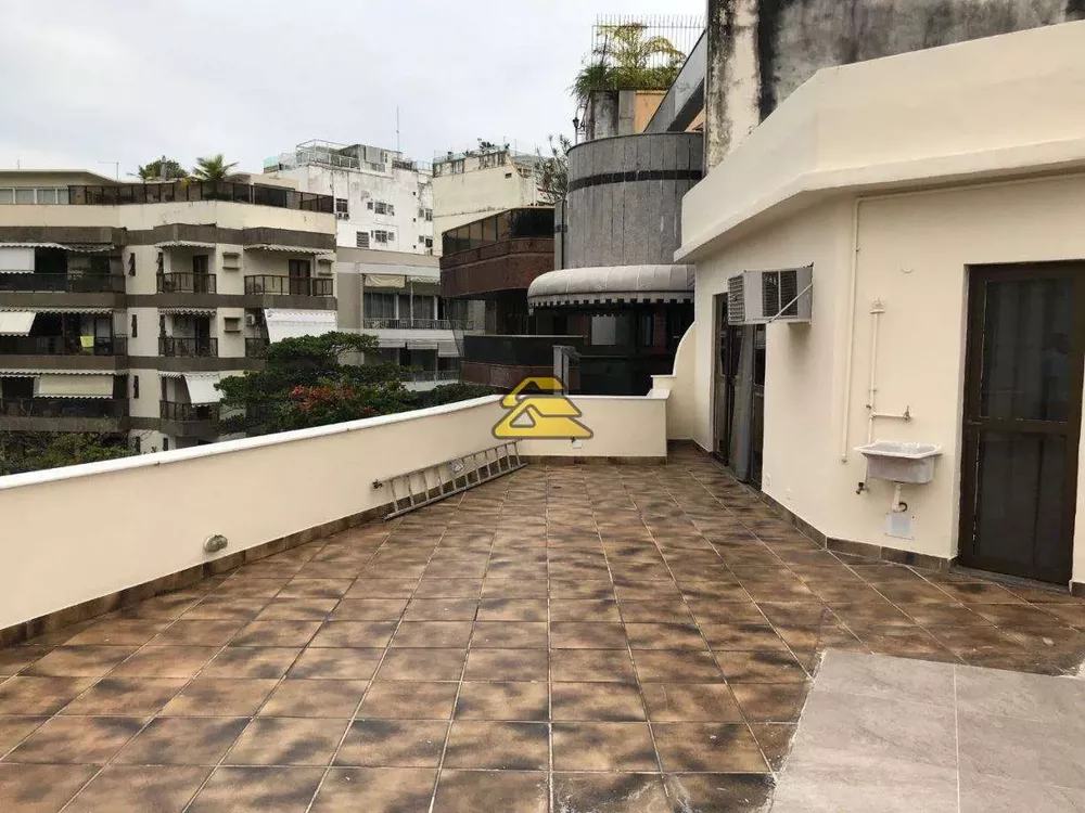 Cobertura, 3 quartos, 228 m² - Foto 9