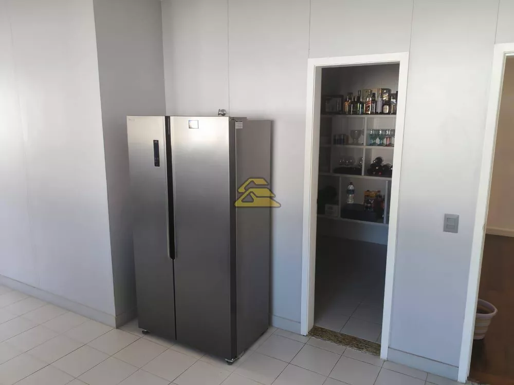 Casa, 5 quartos, 906 m² - Foto 1