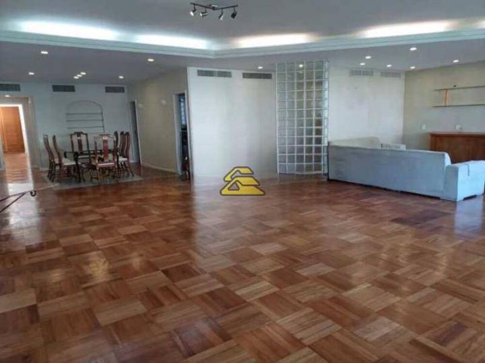 Apartamento à venda com 4 quartos, 243m² - Foto 1