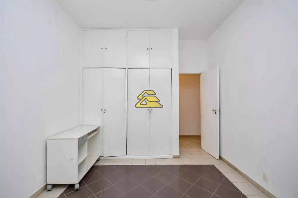 Apartamento, 3 quartos, 203 m² - Foto 1