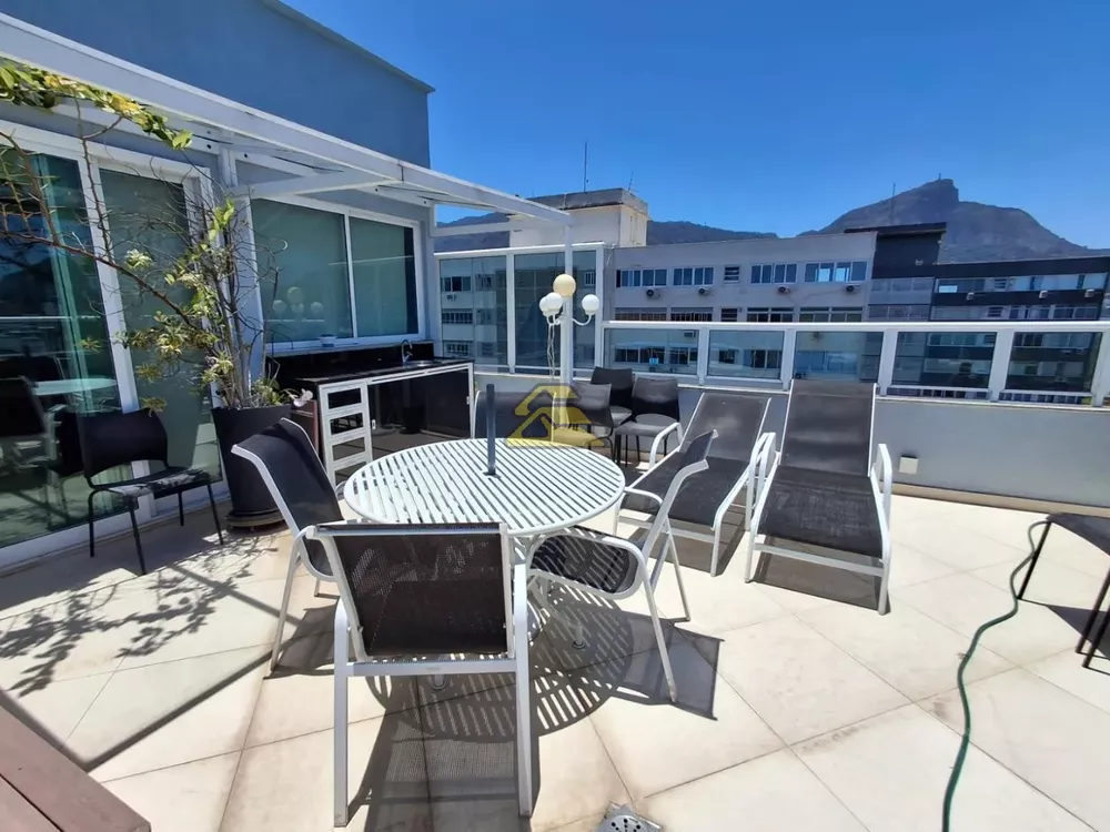 Cobertura, 3 quartos, 220 m² - Foto 19