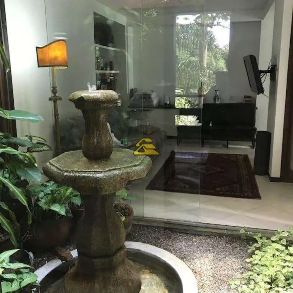 Casa, 3 quartos, 276 m² - Foto 35