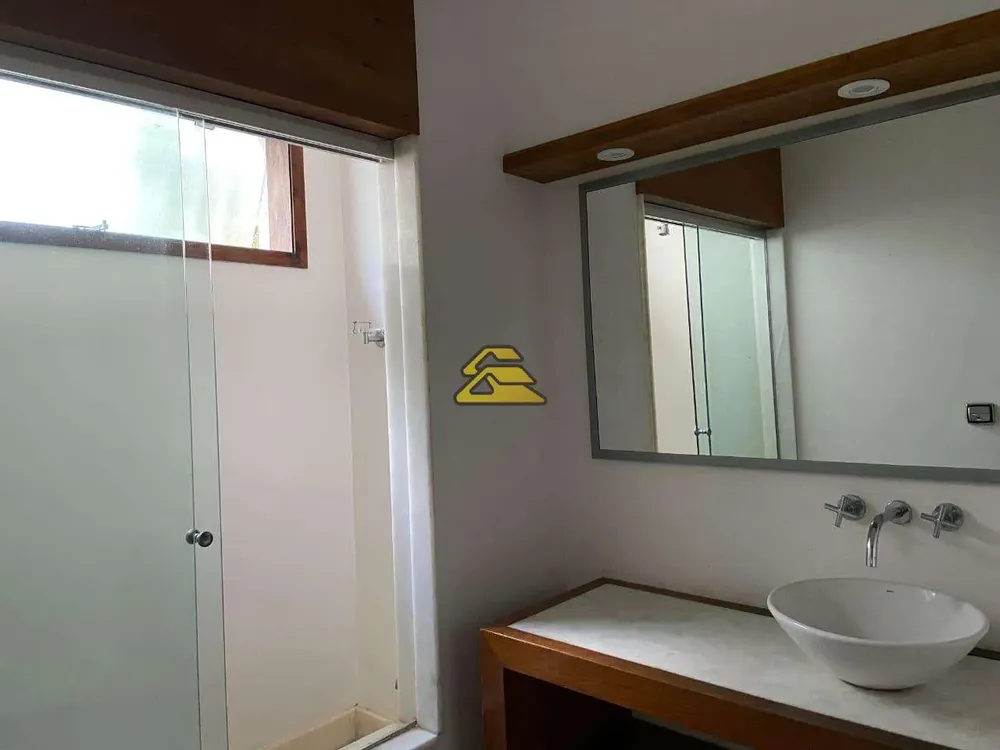 Casa, 3 quartos, 276 m² - Foto 30