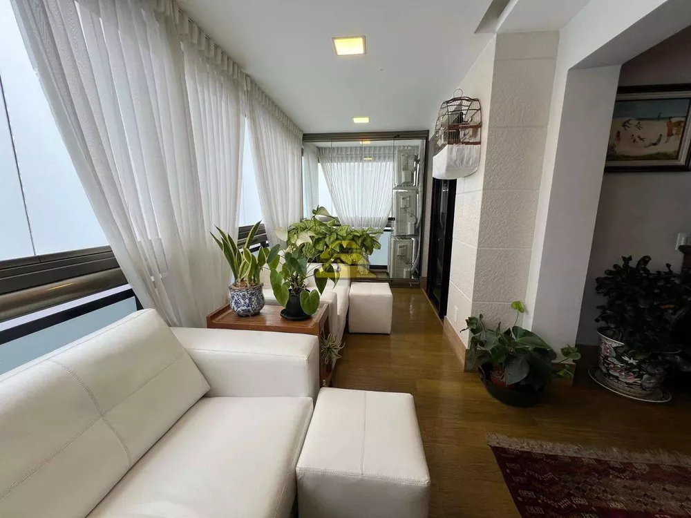 Apartamento, 3 quartos, 126 m² - Foto 2