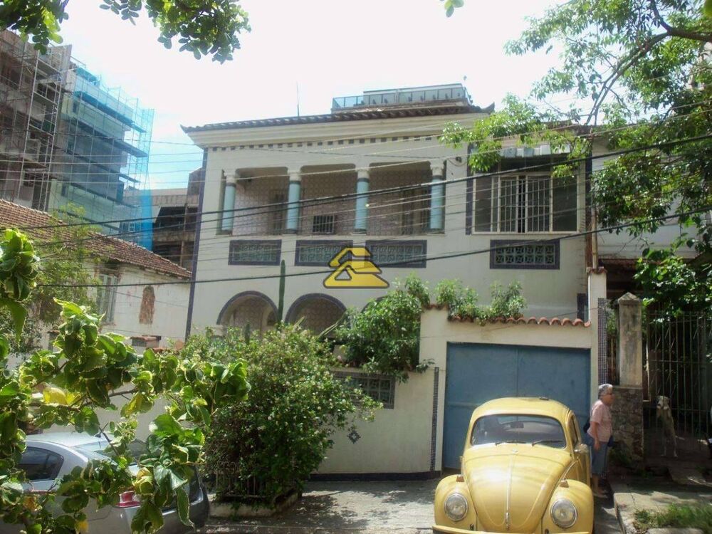 Casa, 10 quartos, 376 m² - Foto 1