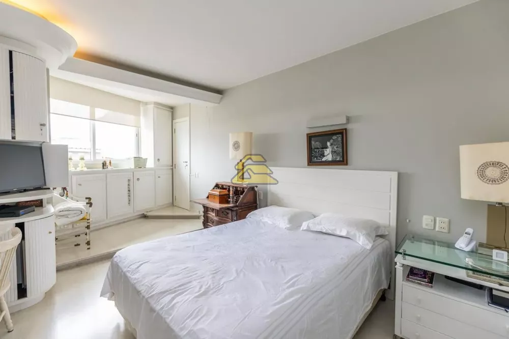 Cobertura, 3 quartos, 303 m² - Foto 30