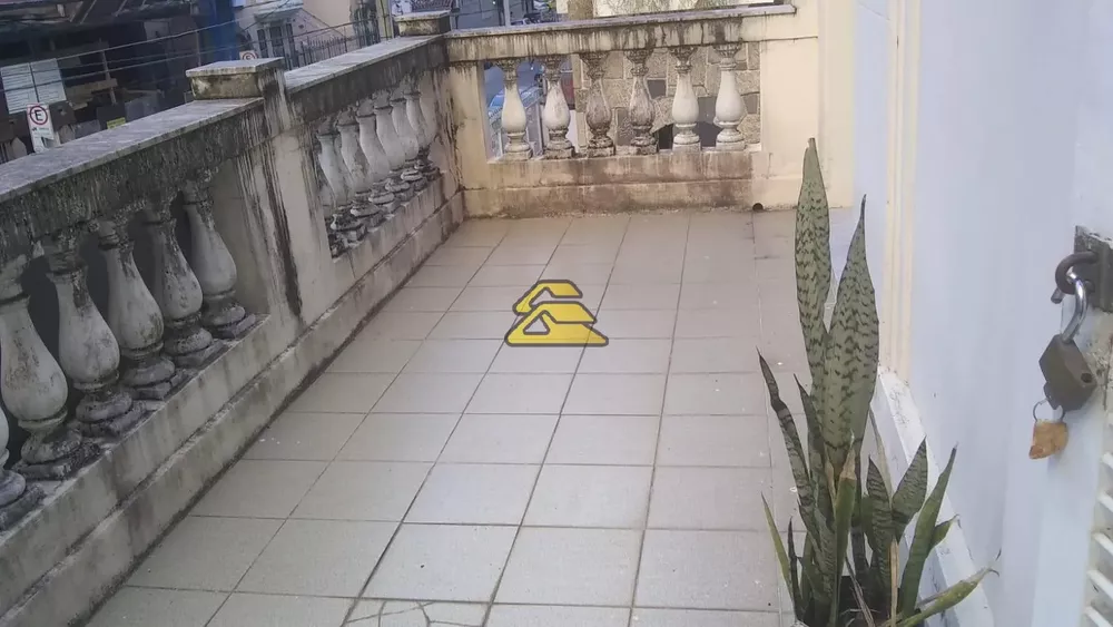 Casa, 6 quartos, 360 m² - Foto 1