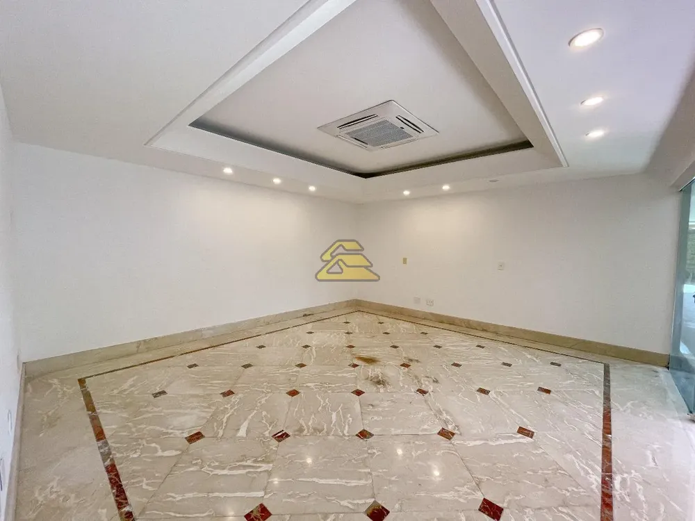 Casa, 6 quartos, 1021 m² - Foto 1