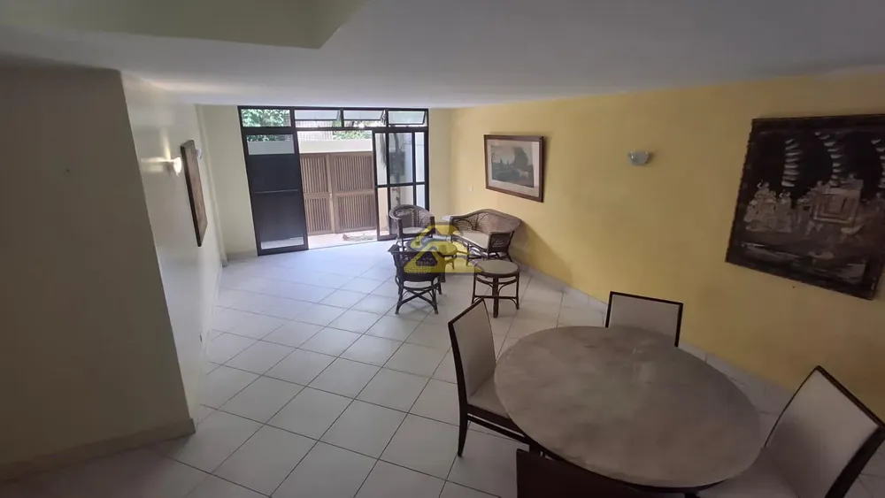 Casa, 6 quartos, 270 m² - Foto 4