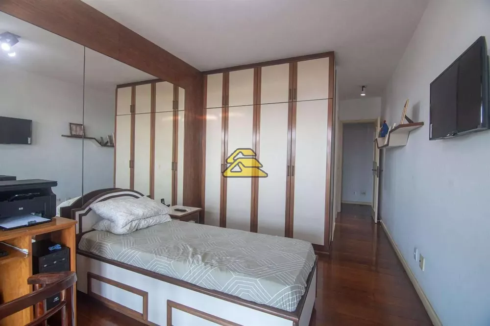 Apartamento, 4 quartos, 215 m² - Foto 25