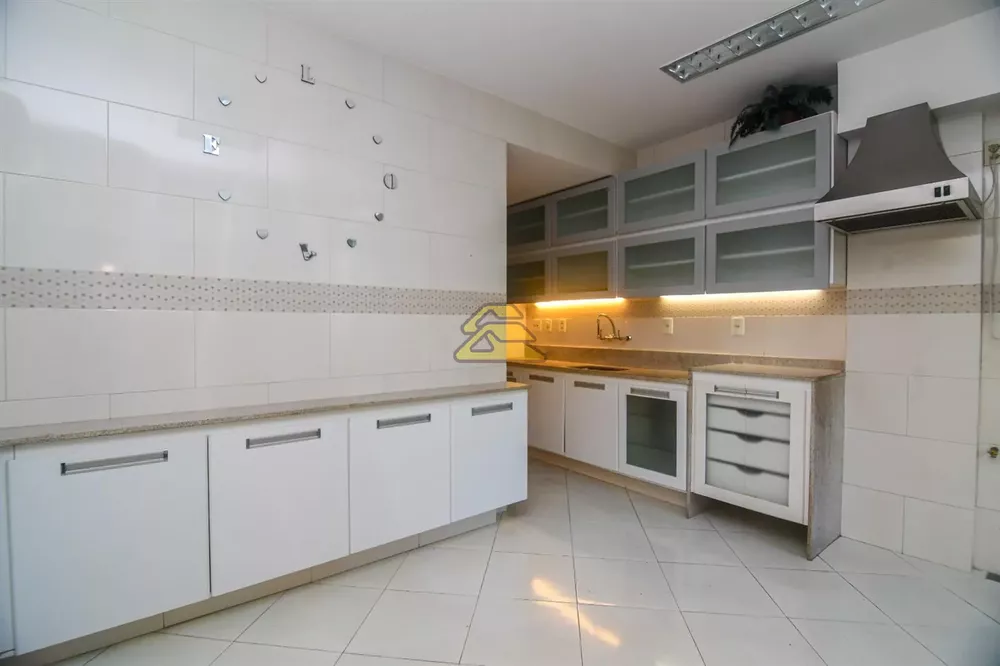 Cobertura, 3 quartos, 193 m² - Foto 17