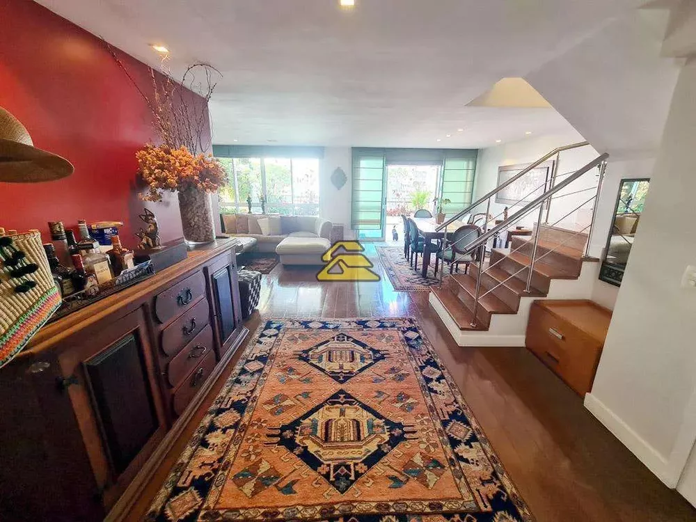 Cobertura, 3 quartos, 247 m² - Foto 4