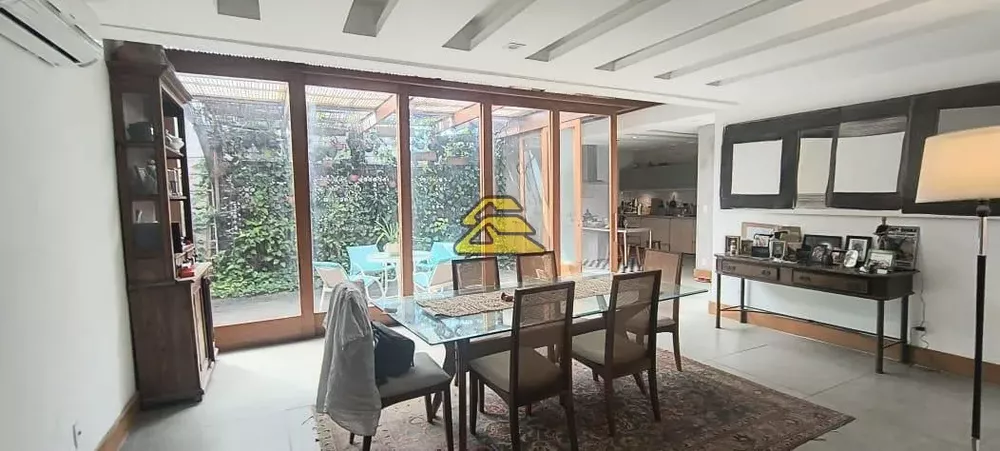 Casa, 4 quartos, 669 m² - Foto 1
