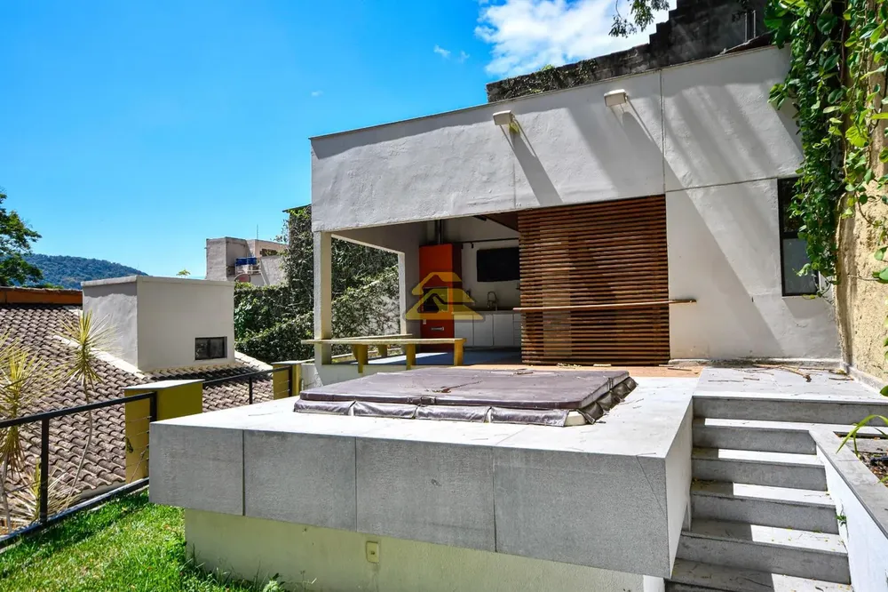 Casa, 4 quartos, 276 m² - Foto 42