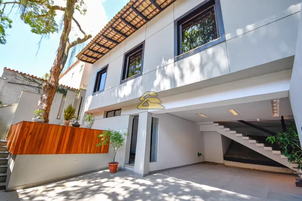 Casa, 4 quartos, 276 m² - Foto 1