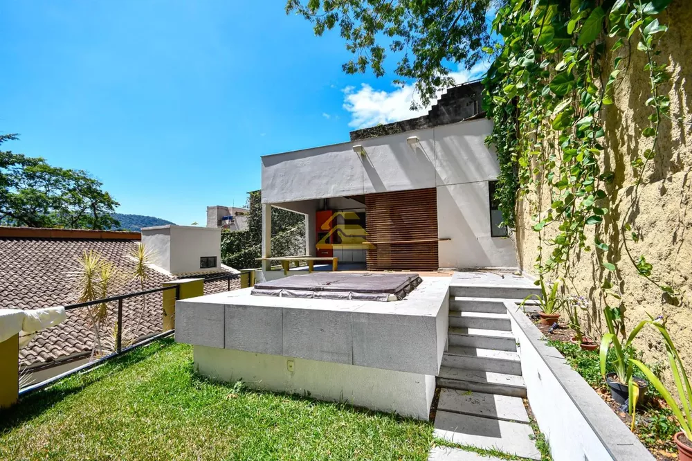 Casa, 4 quartos, 276 m² - Foto 31