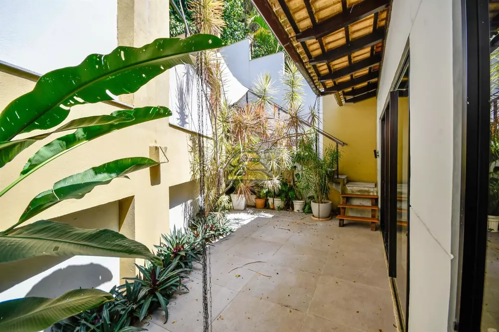 Casa, 4 quartos, 276 m² - Foto 28