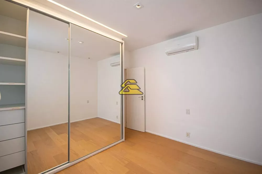 Apartamento, 4 quartos, 229 m² - Foto 11