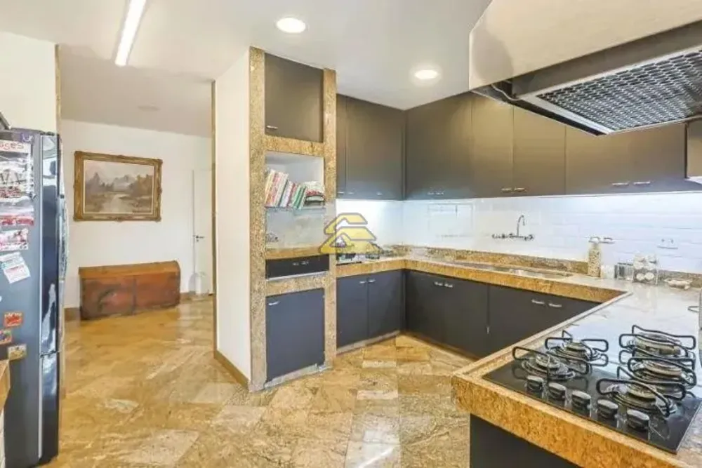 Apartamento, 4 quartos, 250 m² - Foto 17