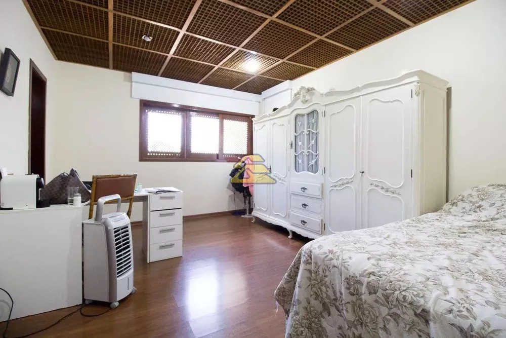 Casa, 6 quartos, 700 m² - Foto 4