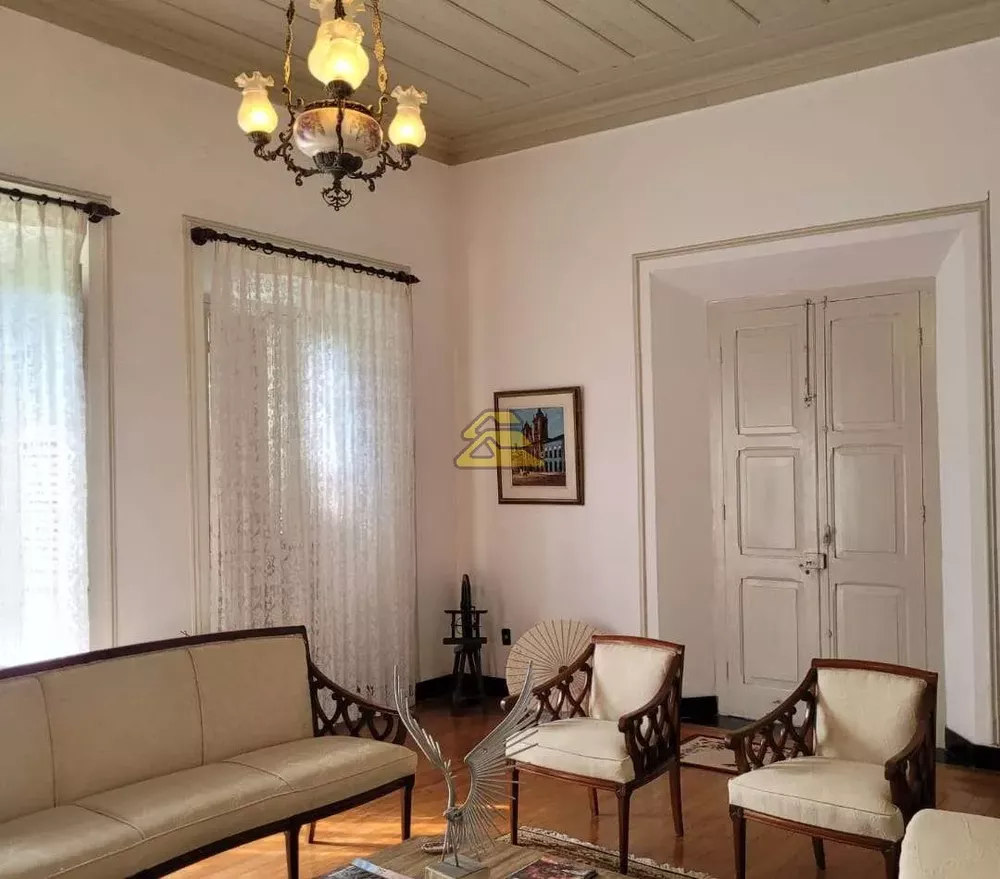 Casa, 6 quartos, 200 m² - Foto 11