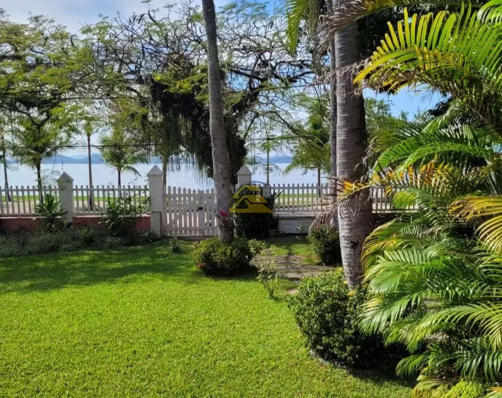 Casa, 6 quartos, 200 m² - Foto 5