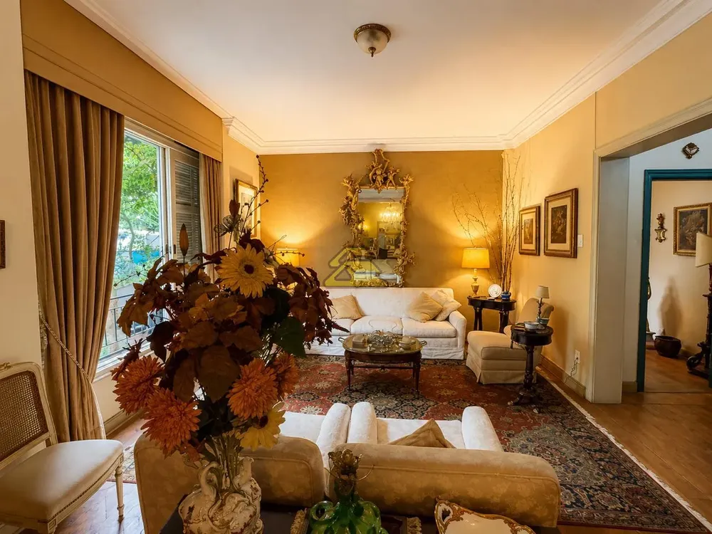 Apartamento, 3 quartos, 227 m² - Foto 1