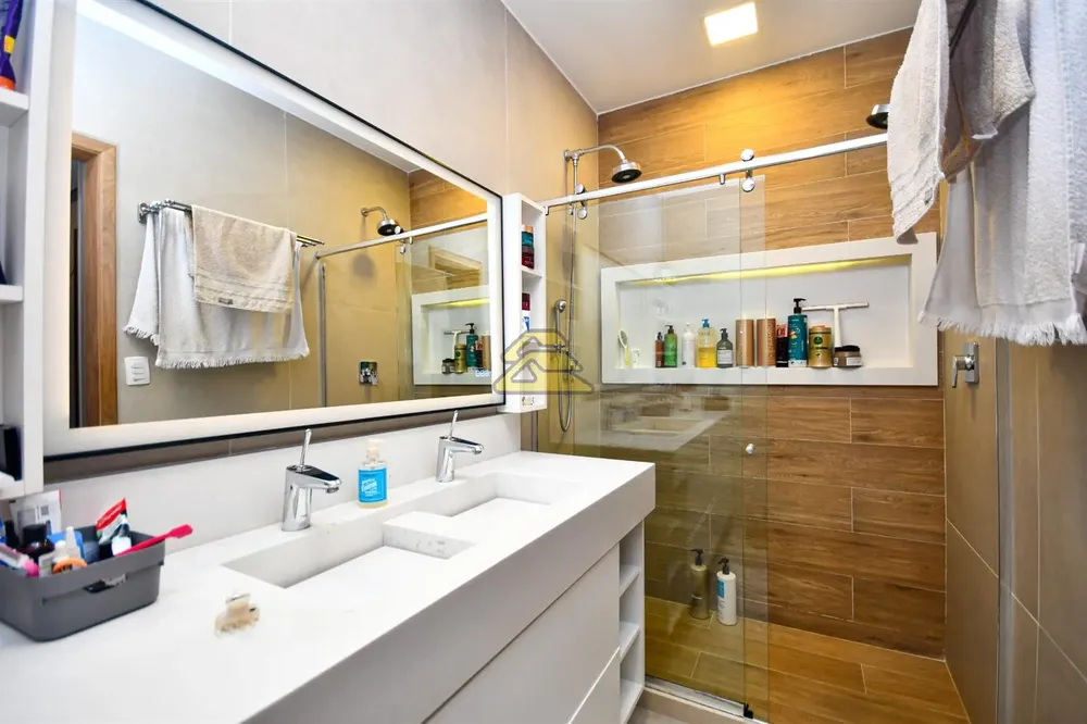 Apartamento, 4 quartos, 214 m² - Foto 2