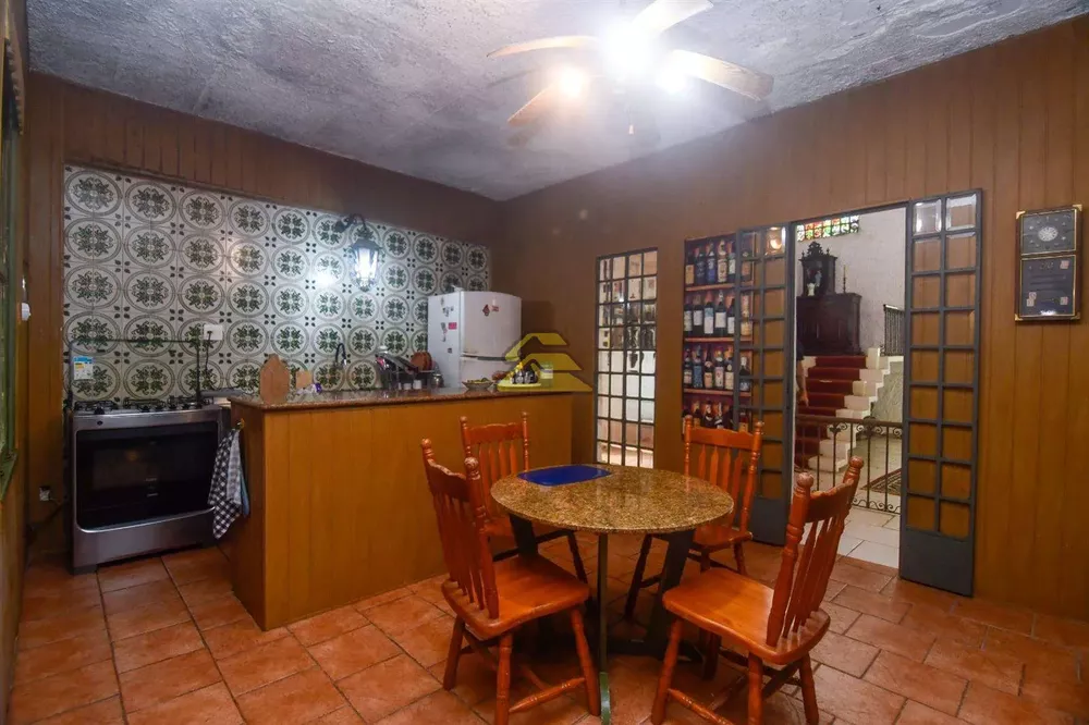 Casa, 5 quartos, 1386 m² - Foto 17