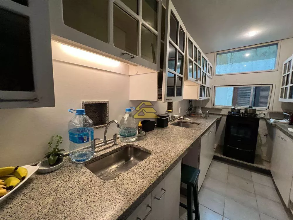 Casa, 4 quartos, 260 m² - Foto 9