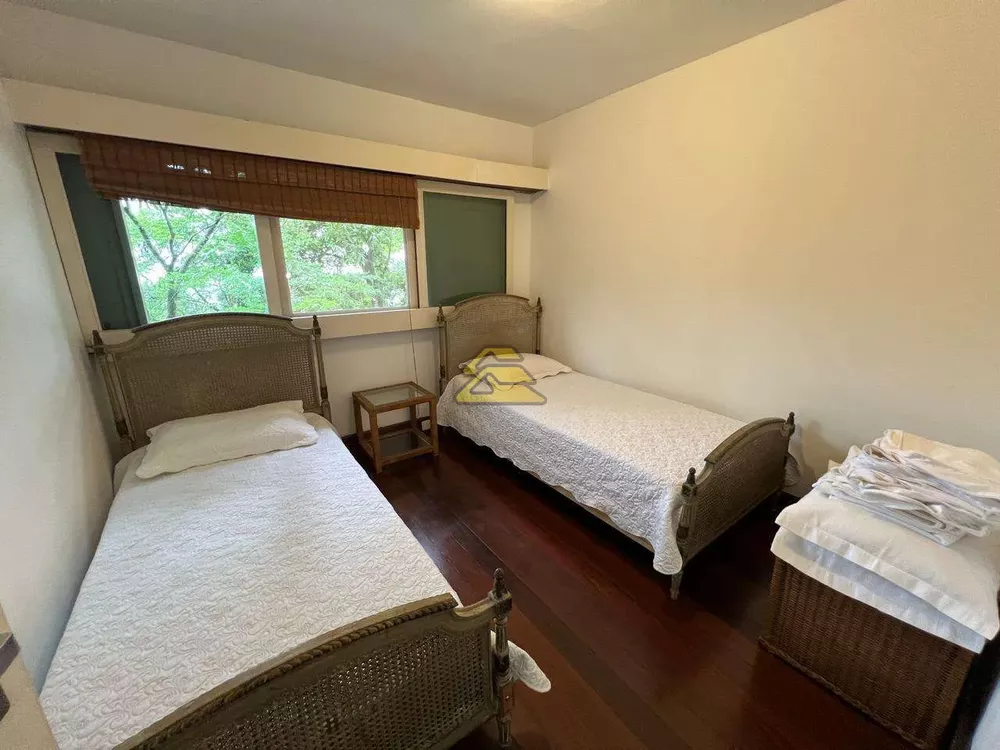 Casa, 4 quartos, 260 m² - Foto 29