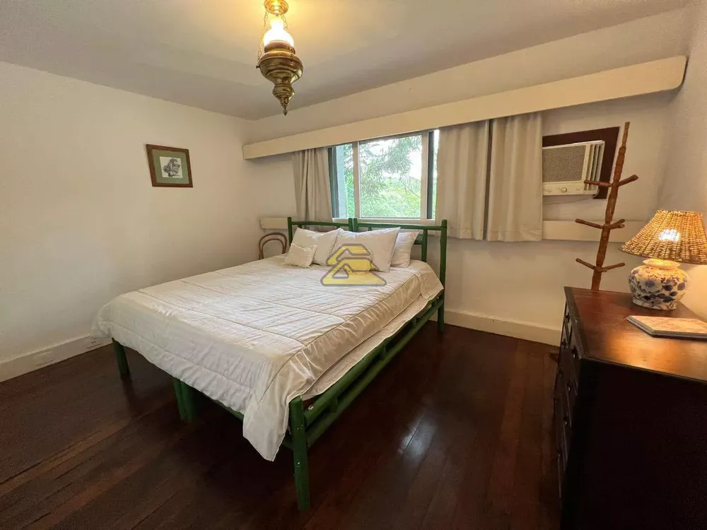 Casa, 4 quartos, 260 m² - Foto 30