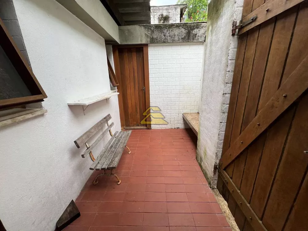 Casa, 4 quartos, 260 m² - Foto 23