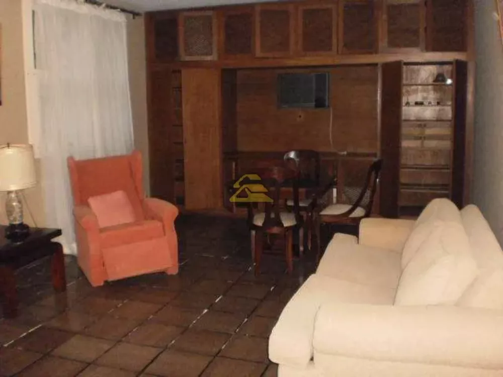 Casa, 4 quartos, 650 m² - Foto 3