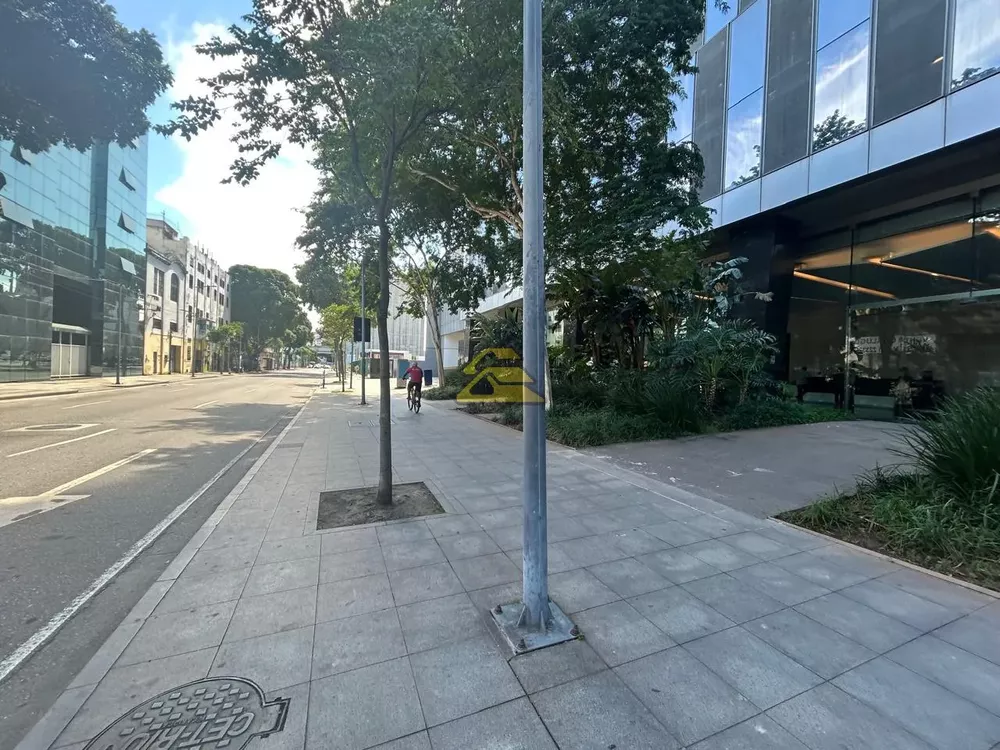 Sala-Conjunto, 1740 m² - Foto 15